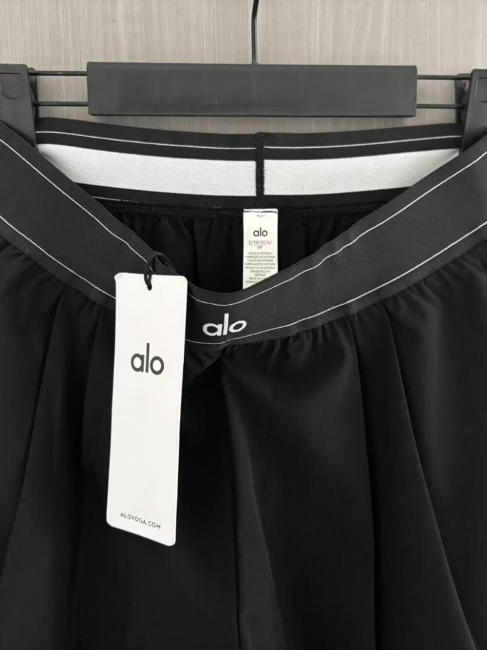 Alo Yoga Suit Up Pants Black Regular Fit With Tags (Brand New)Loose-Fit Trousers - Picture 5 of 13